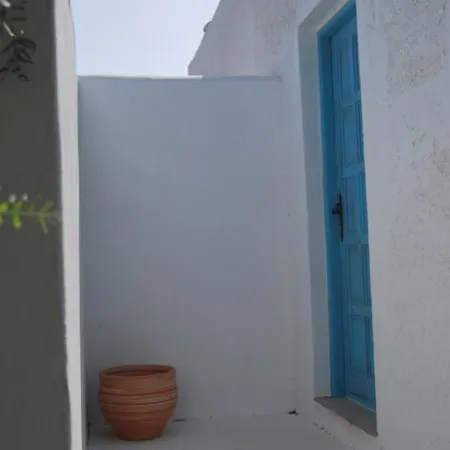 Mediterranean Countryside House, El Medano. *