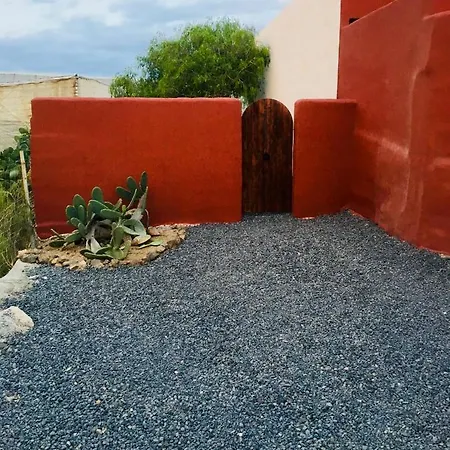 Mediterranean Countryside House, El Medano. Prázdninový dům